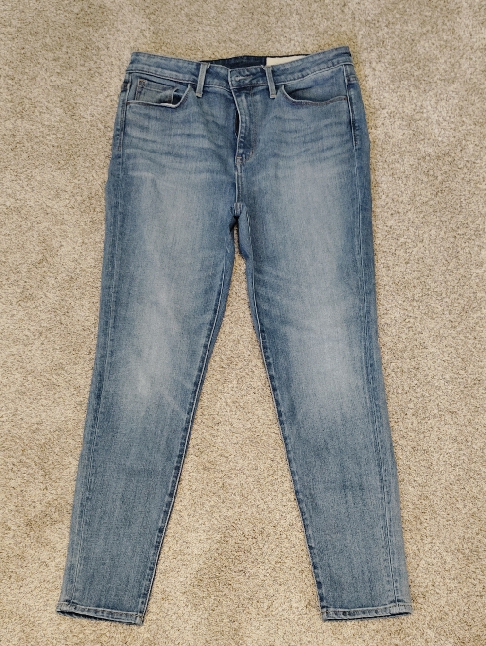 Treasure & Bond Women's Skinny Jeans in Light Blue